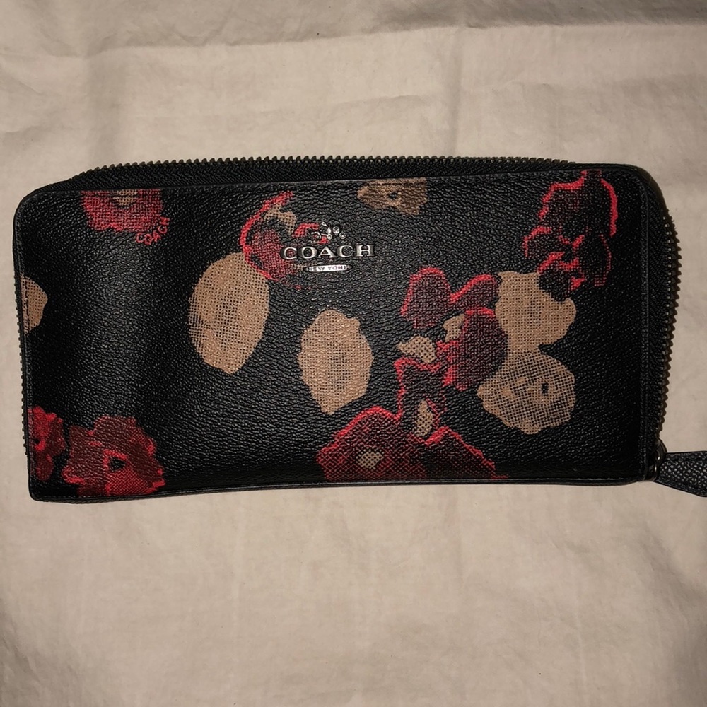 NWT Authentic Coach Wallet